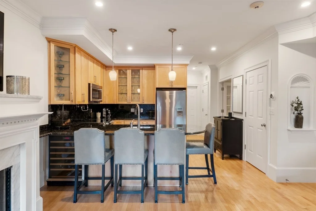 349 Marlborough St, Back Bay