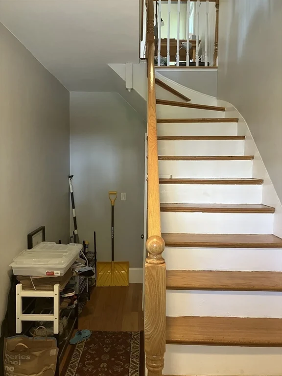 27 Cummings St, Medford