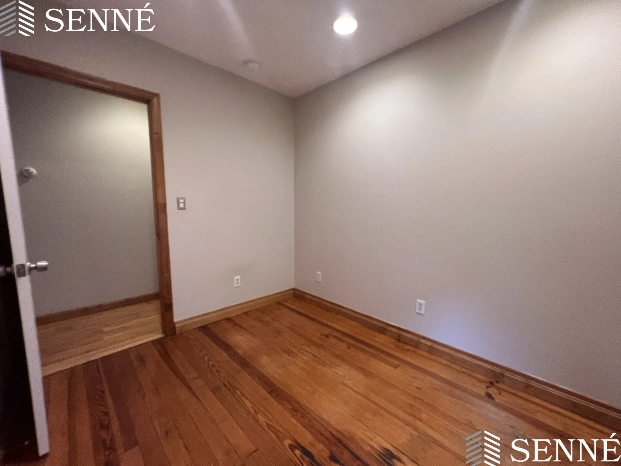 12 Speridakis Ter, Cambridgeport