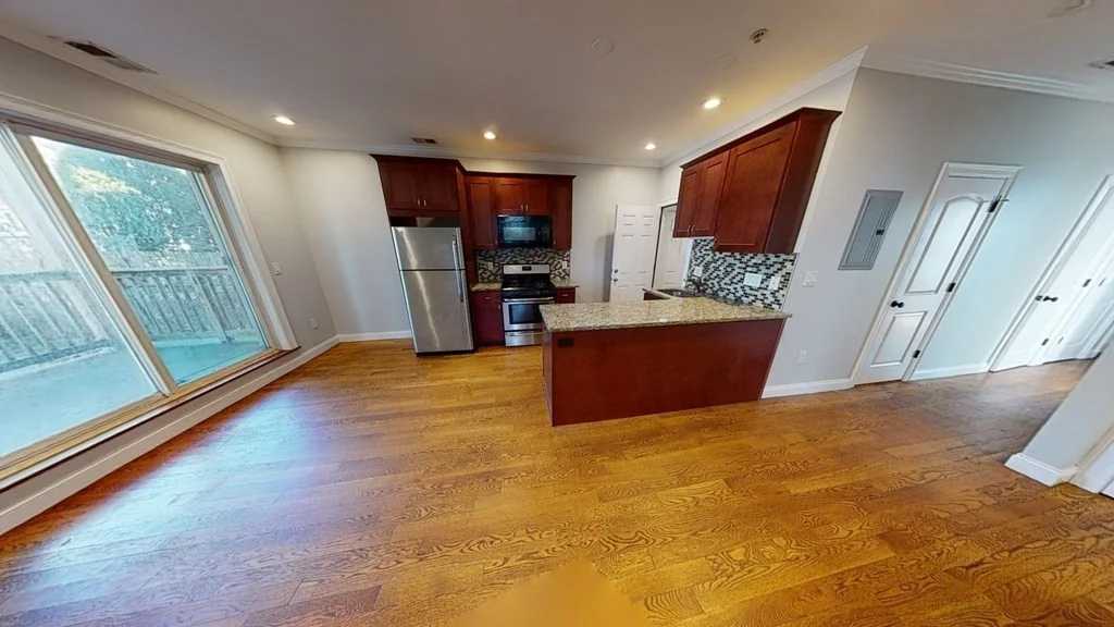 27 Chestnut Ave, Jamaica Plain