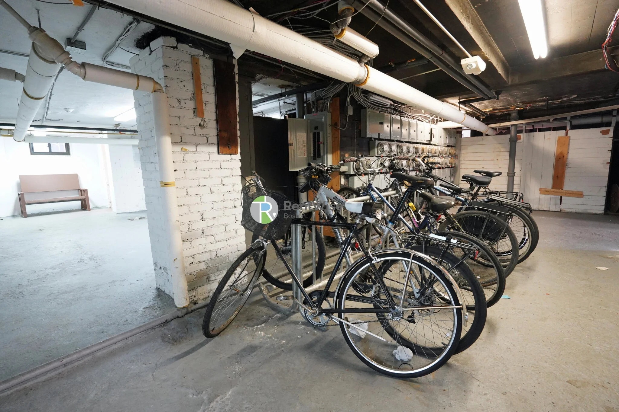 39 Clinton St, Mid-Cambridge