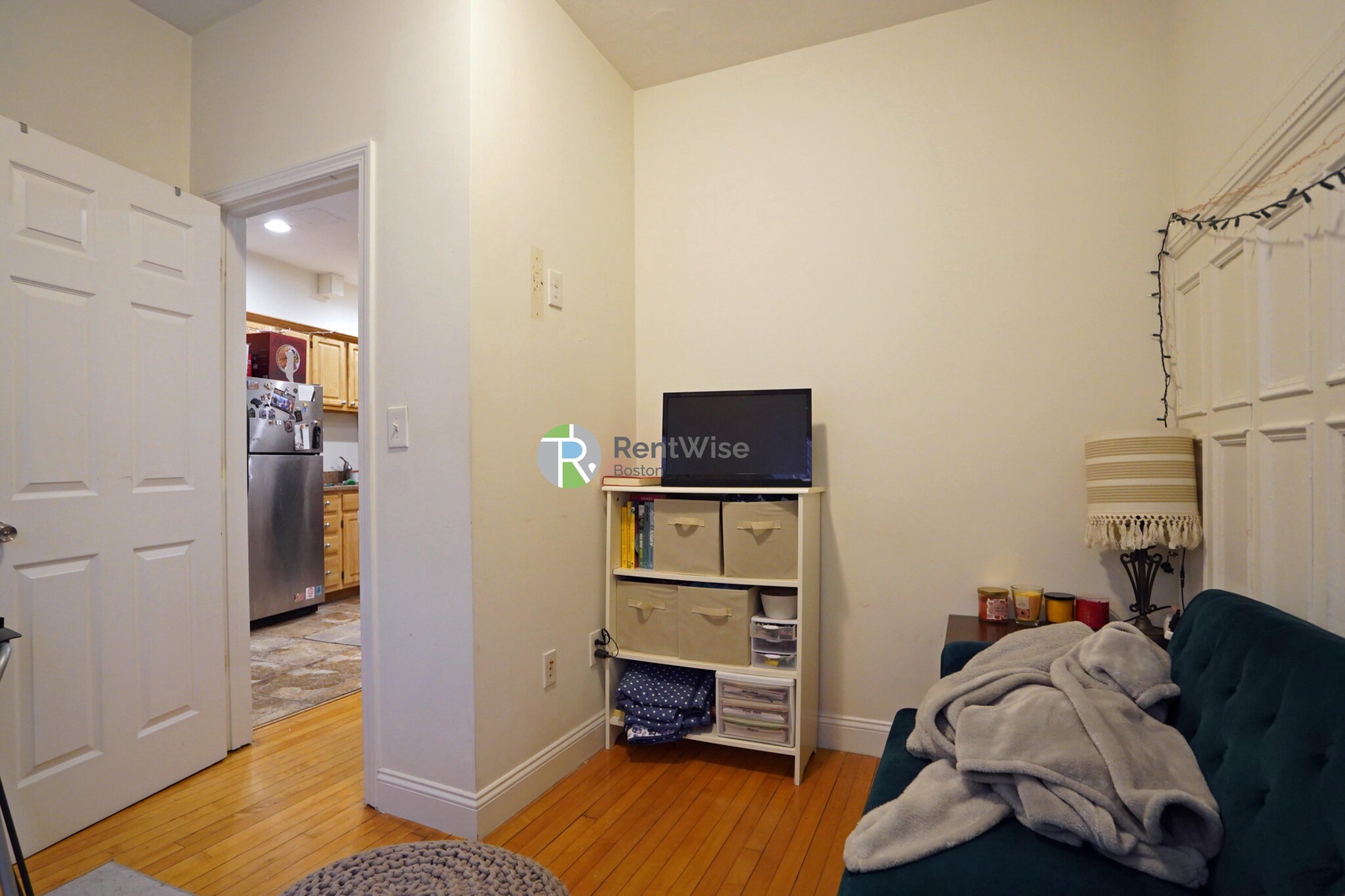 1322 Commonwealth Ave, Brighton