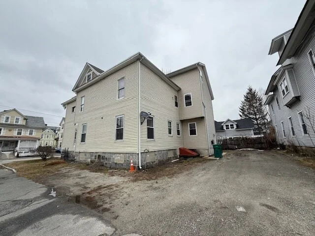 538 Westford St, Lowell