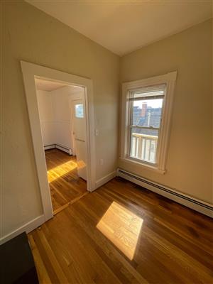 198 Cedar St, Powder House Square