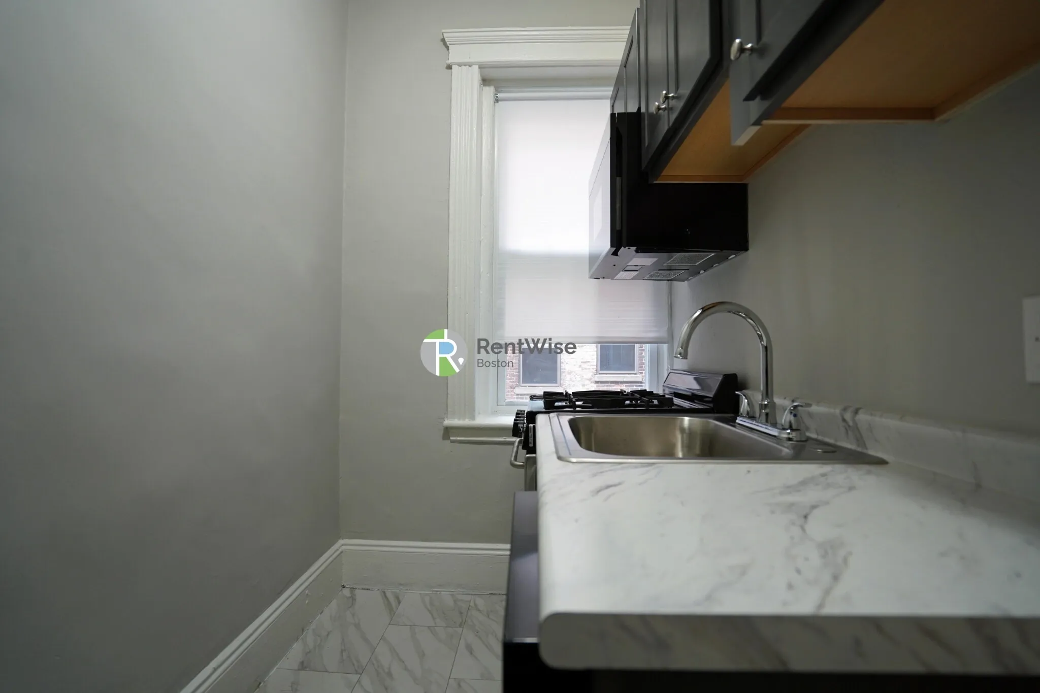 11 Royce Rd, Brighton