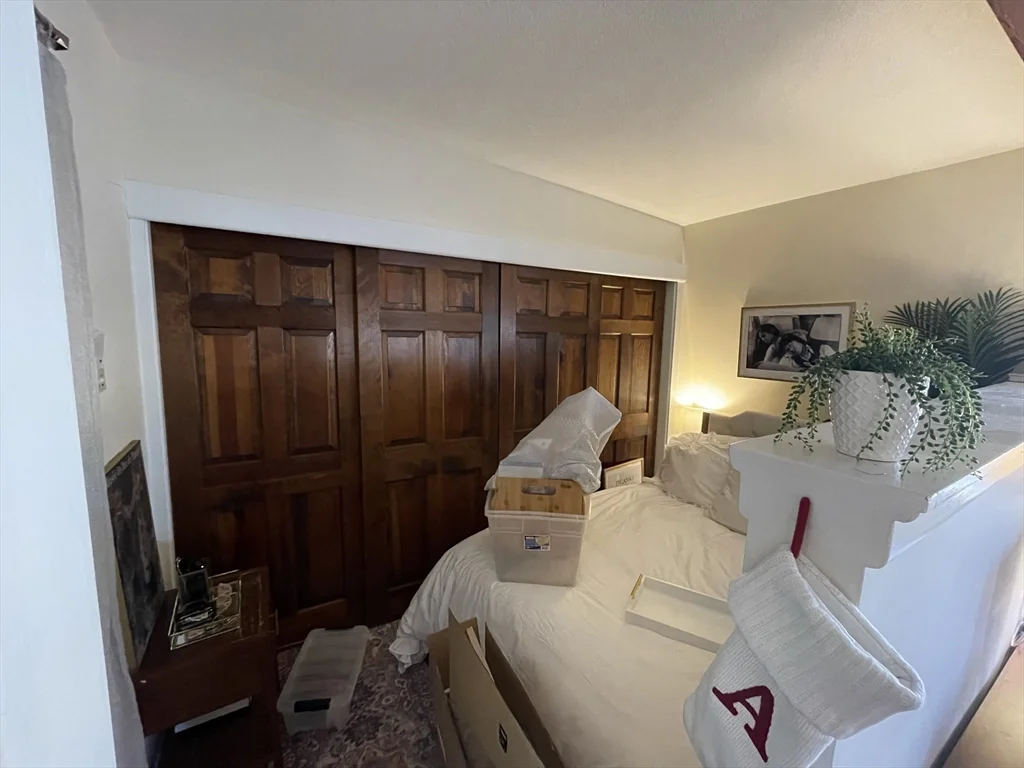 56 Gray St, South End