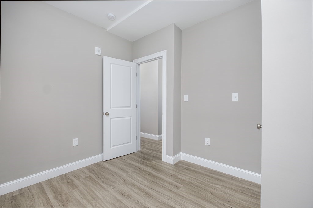 242 Mountain Ave, Revere