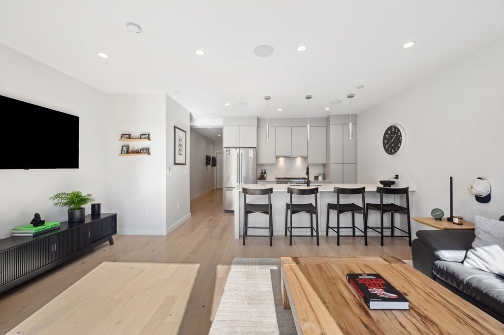 340 West 2nd, South Boston