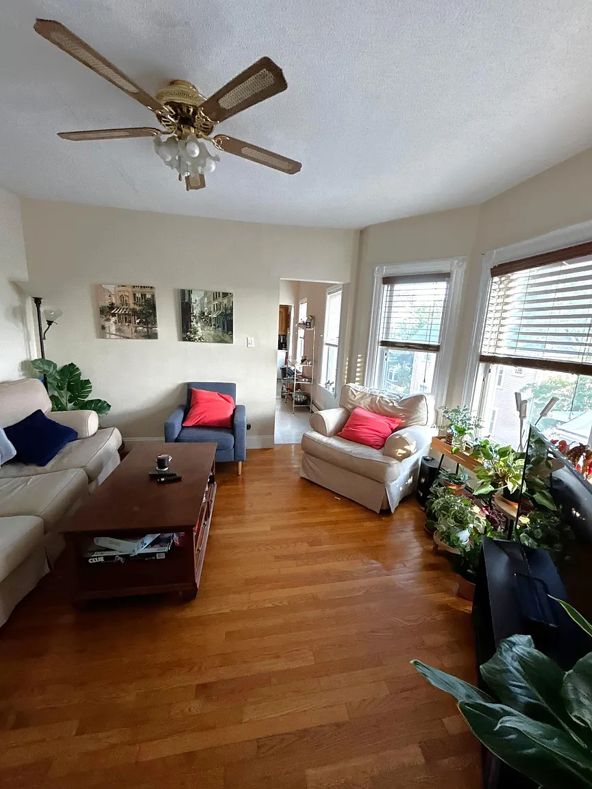 27 Ibbetson St, Spring Hill