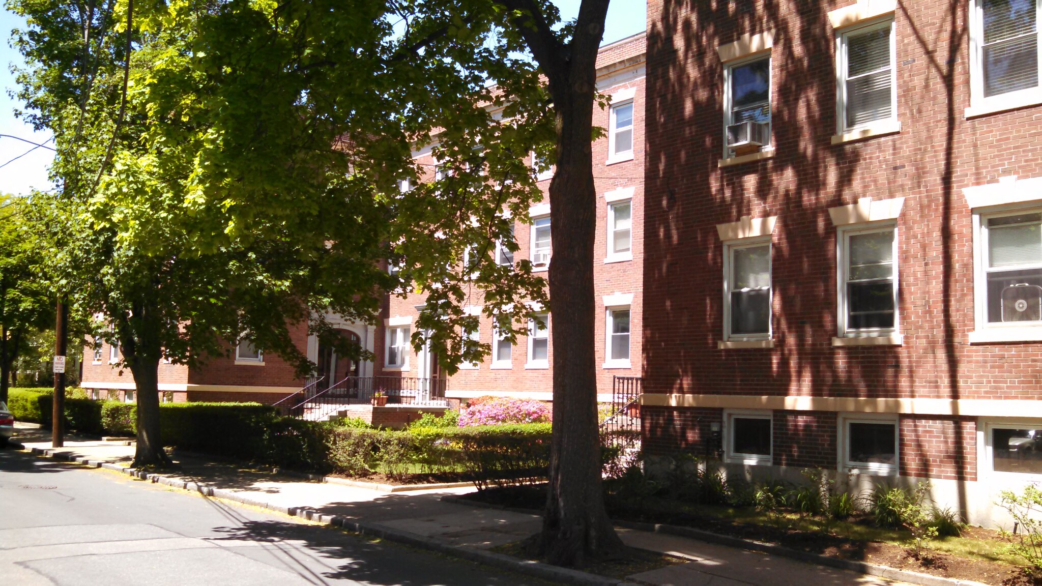 53 Manchester Rd, North Brookline