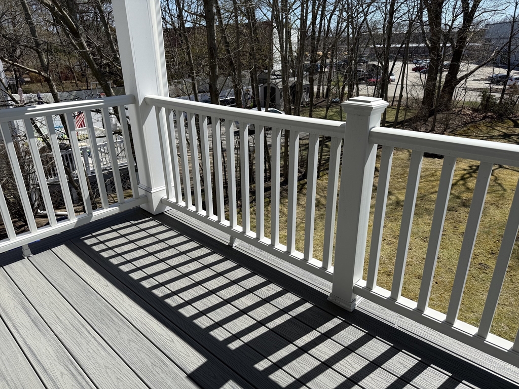 57 W Milton, Hyde Park