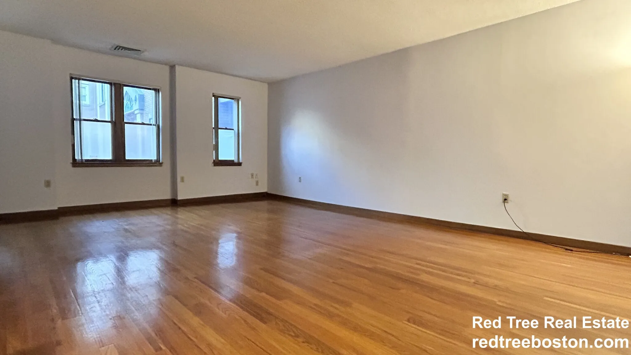 28 Parkman St, Coolidge Corner