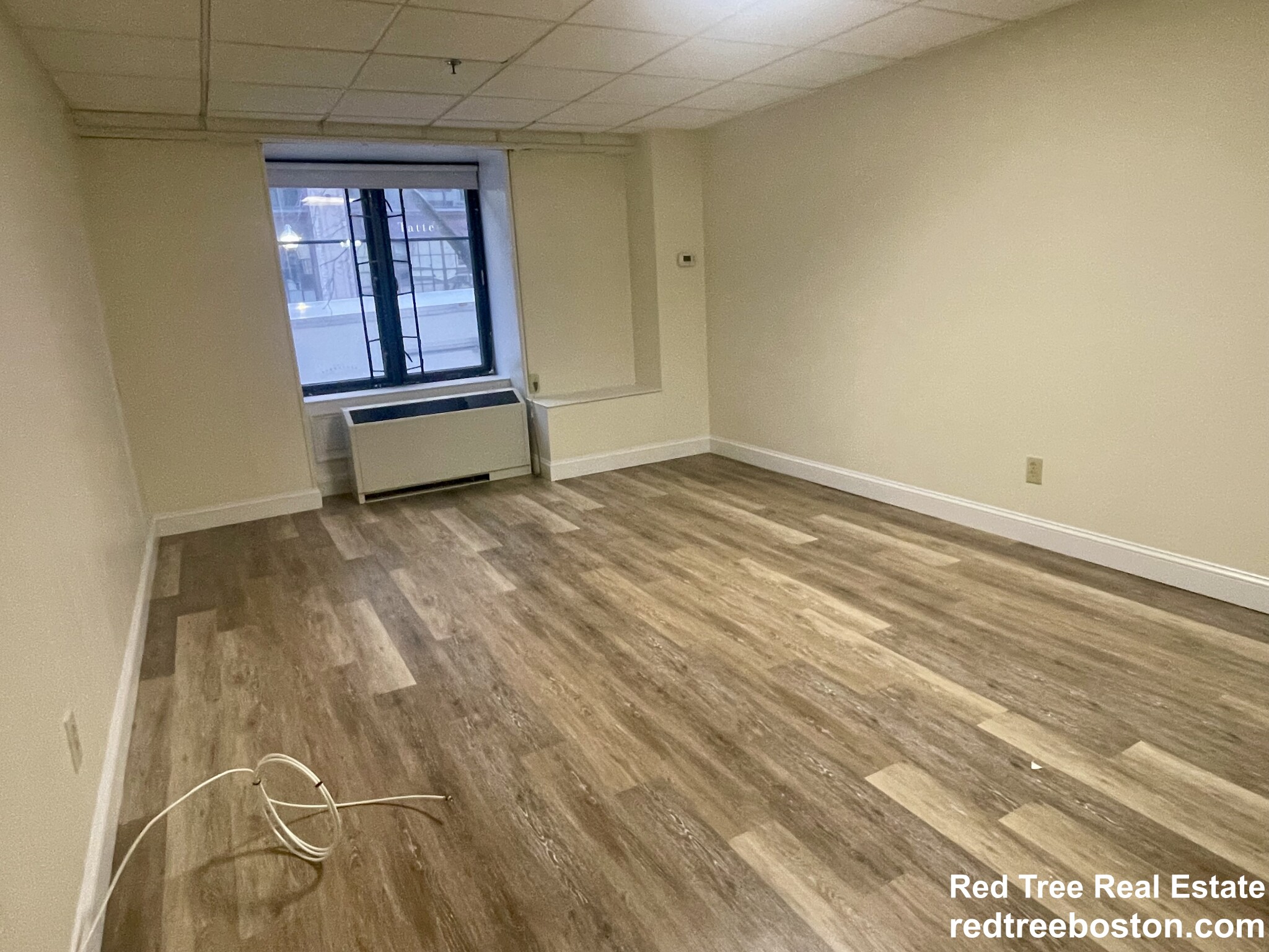 62 Boylston St, Midtown