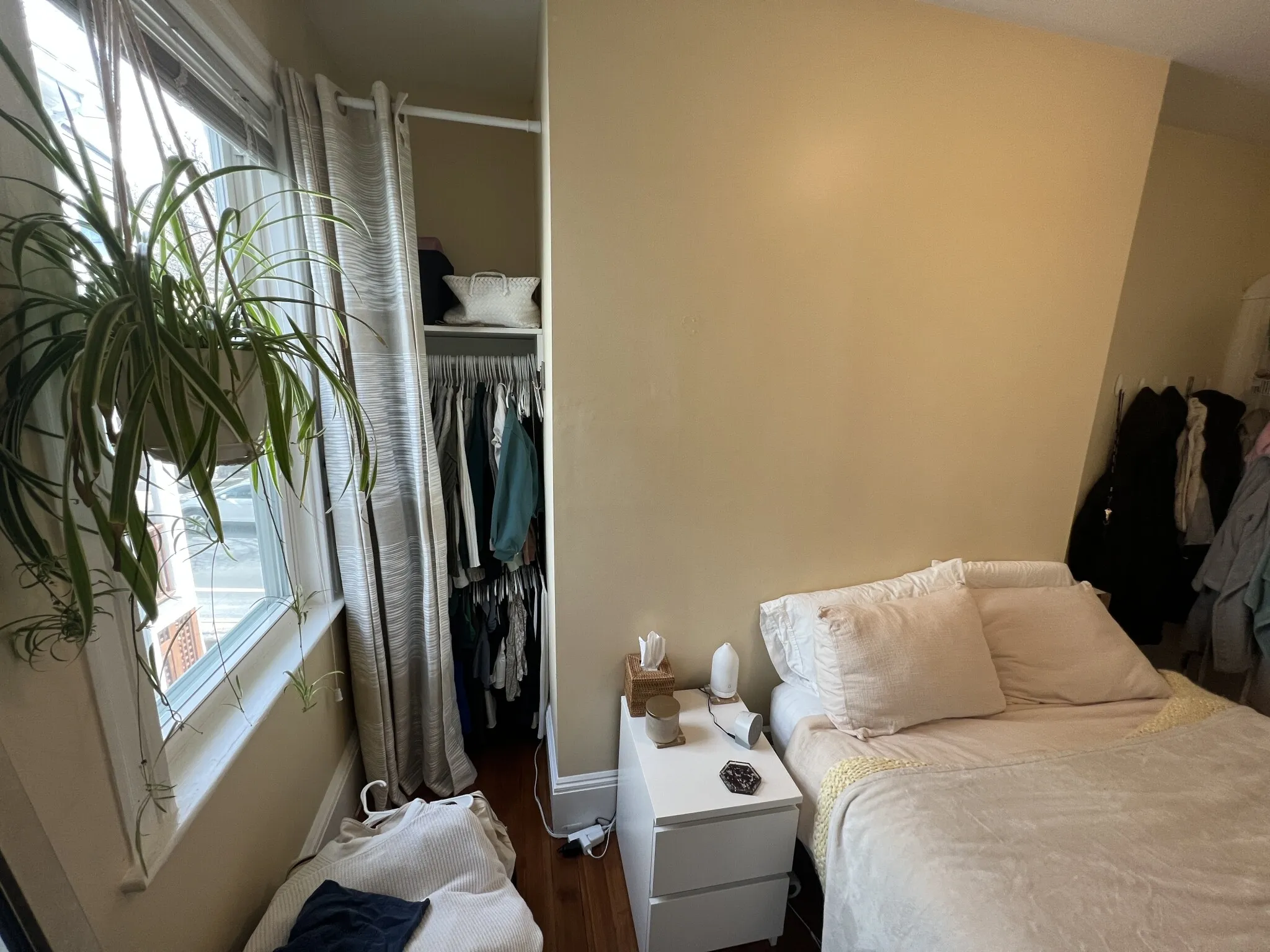 50 Lowell St, Spring Hill