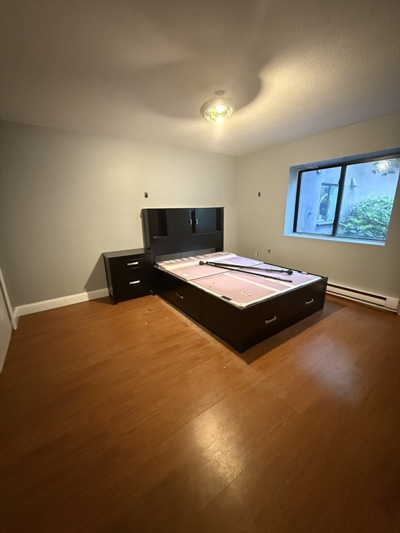 491 W Central St, Franklin