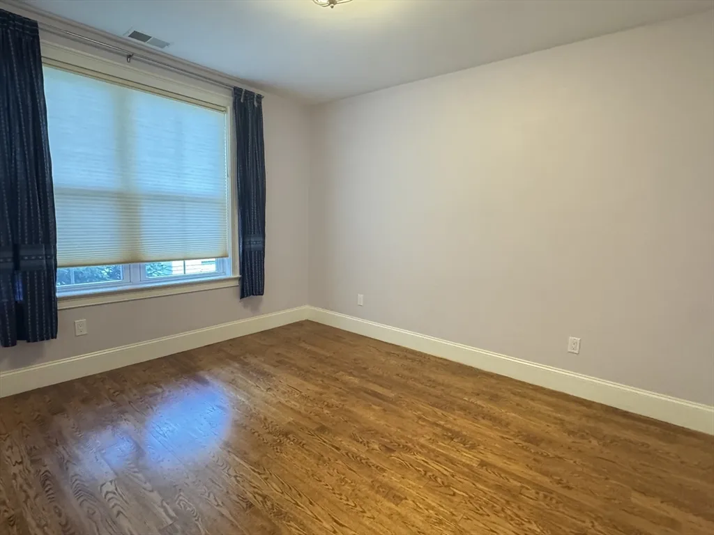 411 Walden St, West Cambridge