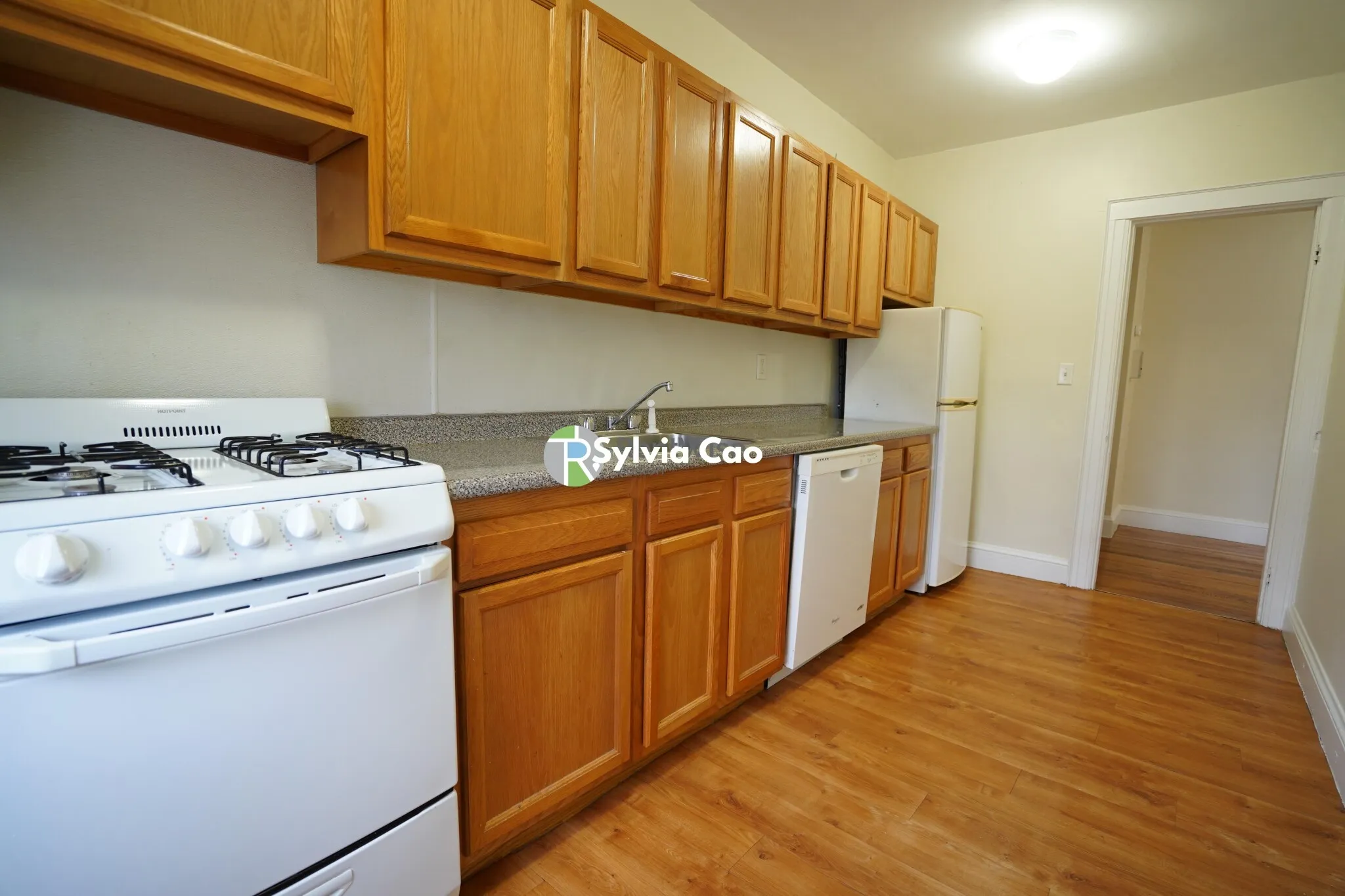 2045 Commonwealth Ave, Brighton