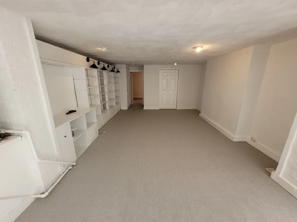 281 Shawmut Ave, South End