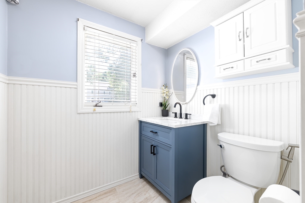 835 Mount Hope St, North Attleboro