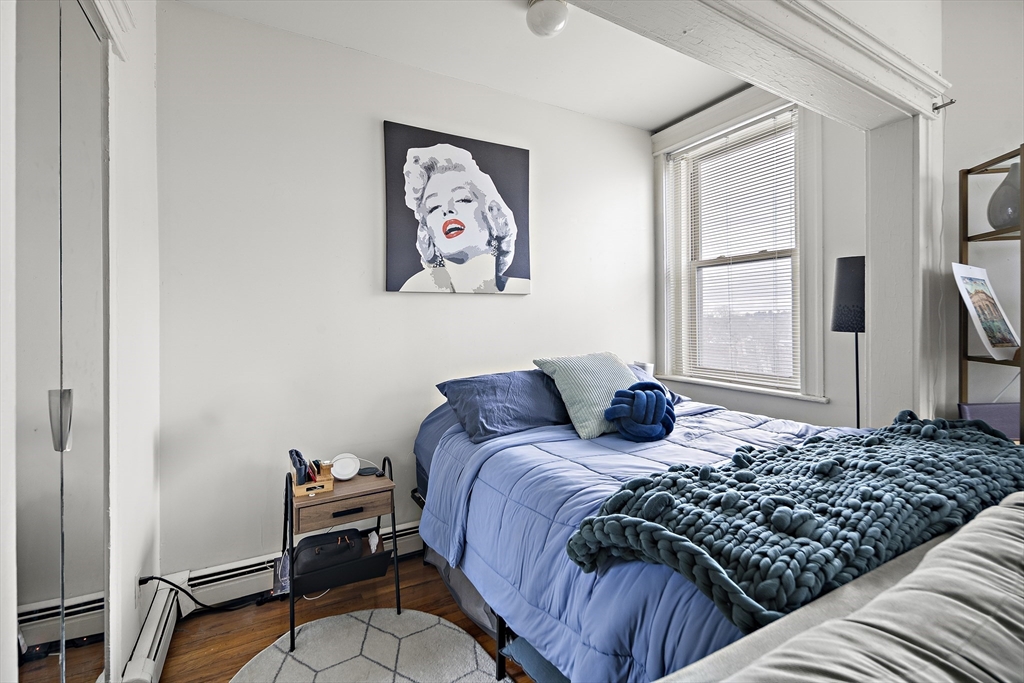 1677 Commonwealth Ave, Brighton