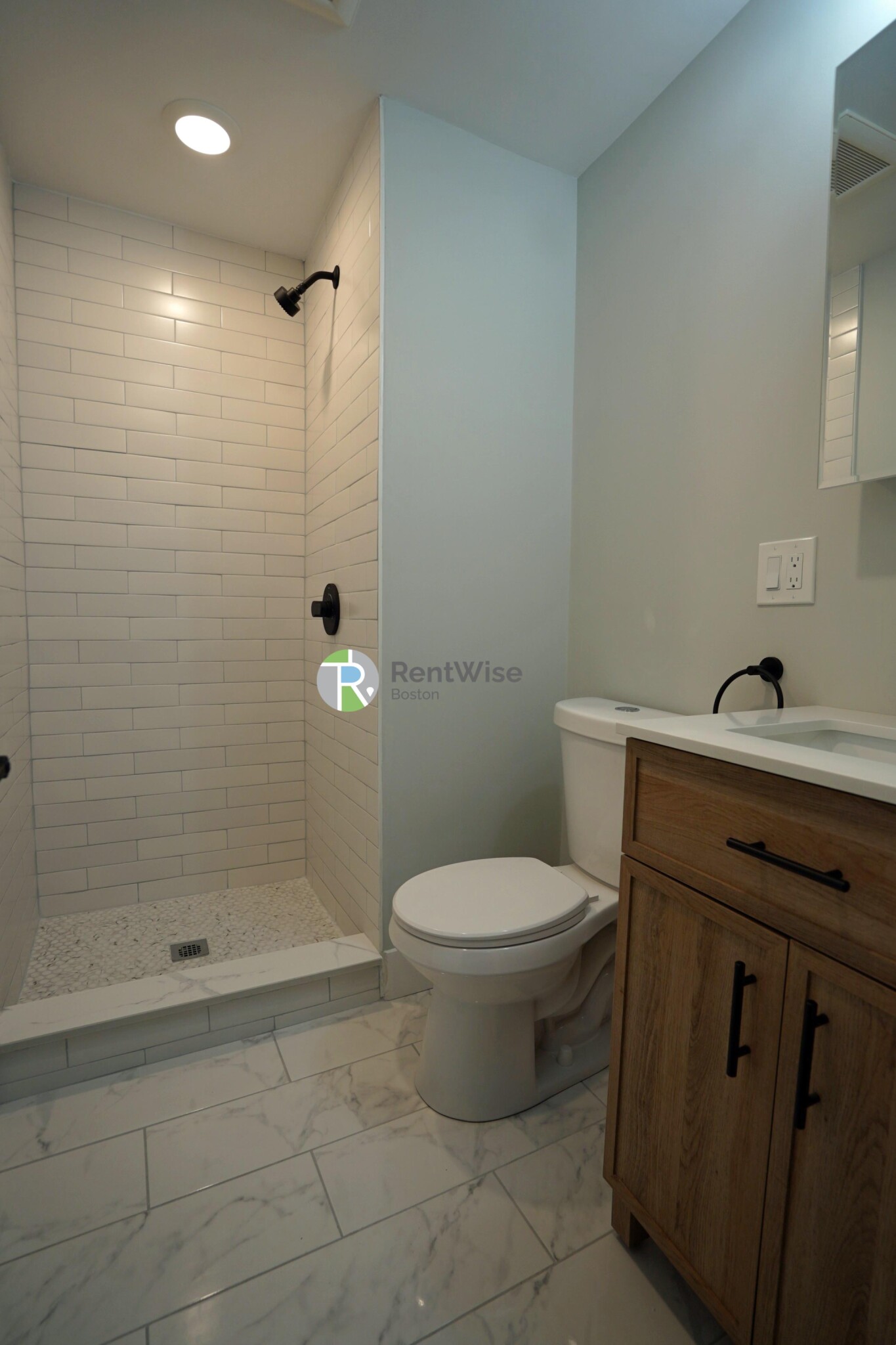 168 Endicott St, North End