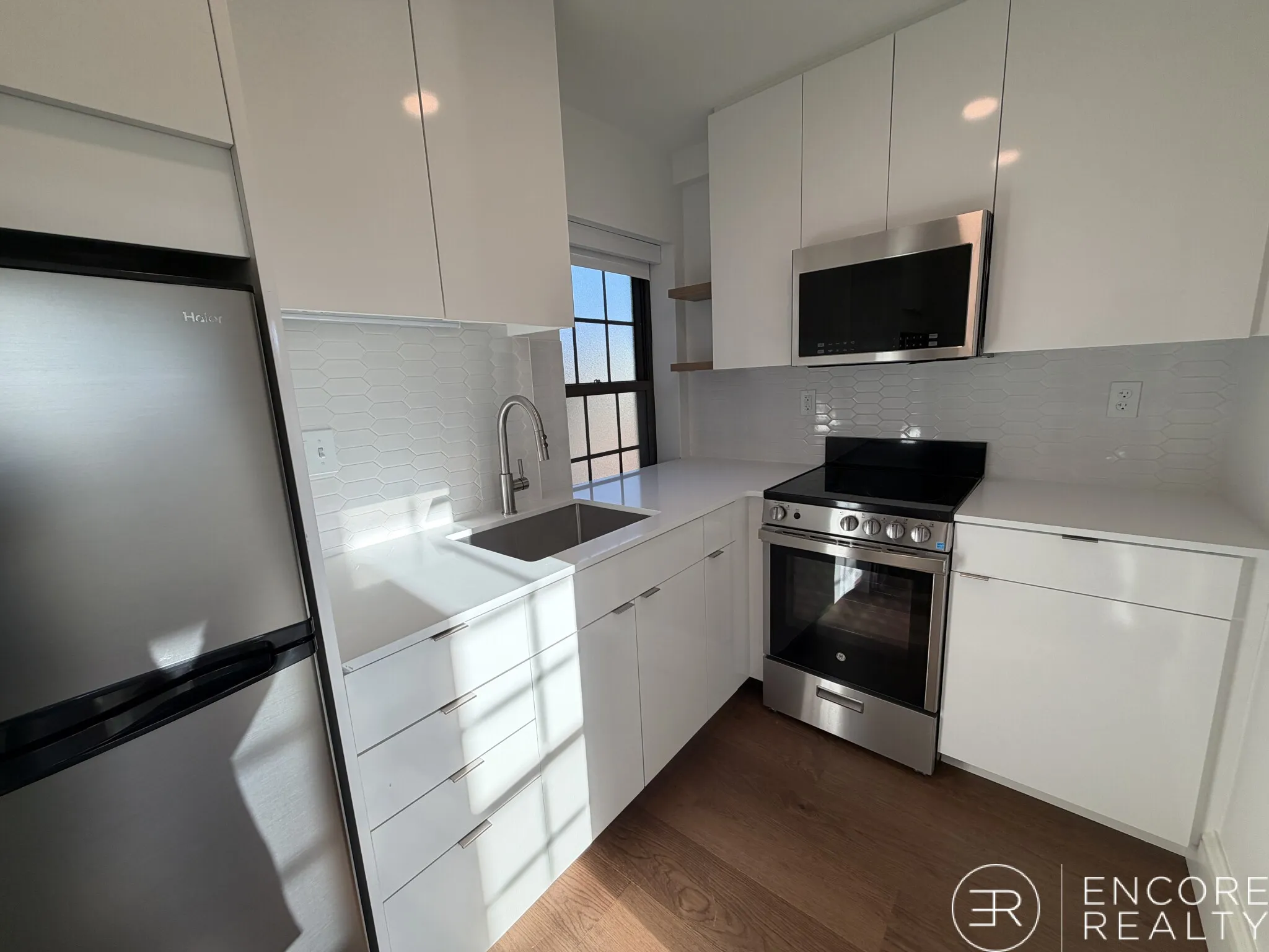 1200 Massachusetts Ave, Riverside