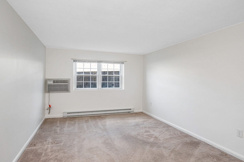 236 Low St, Newburyport