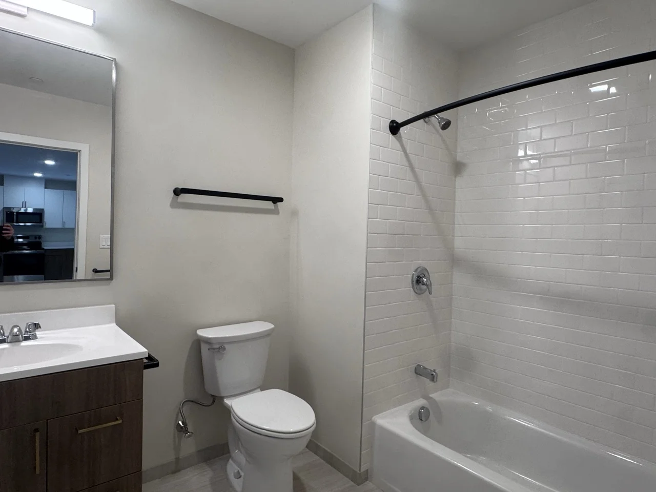 375 Cummins Highway, Hyde Park