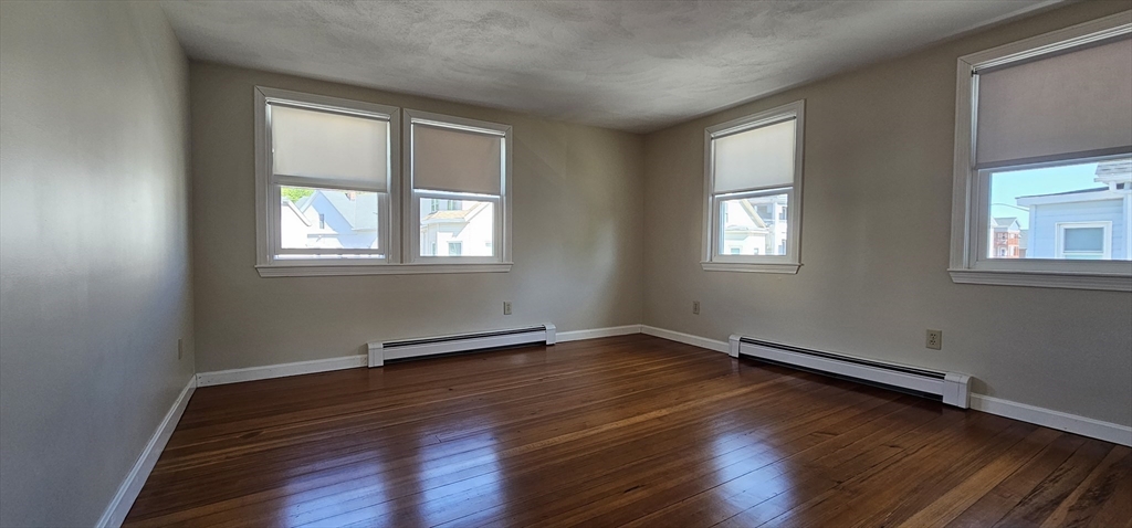 14 Arthur, Worcester