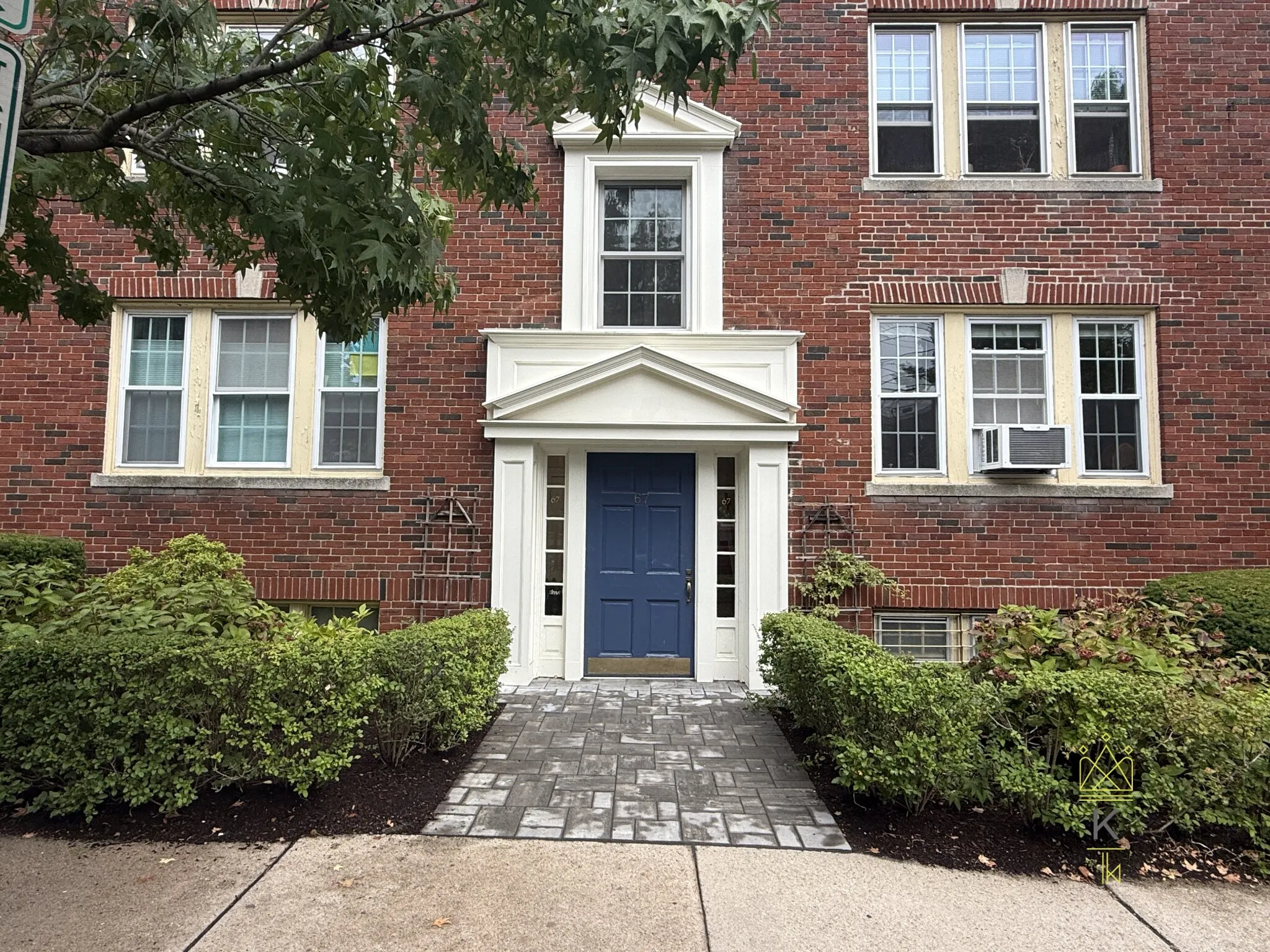 67 Marion St, Coolidge Corner