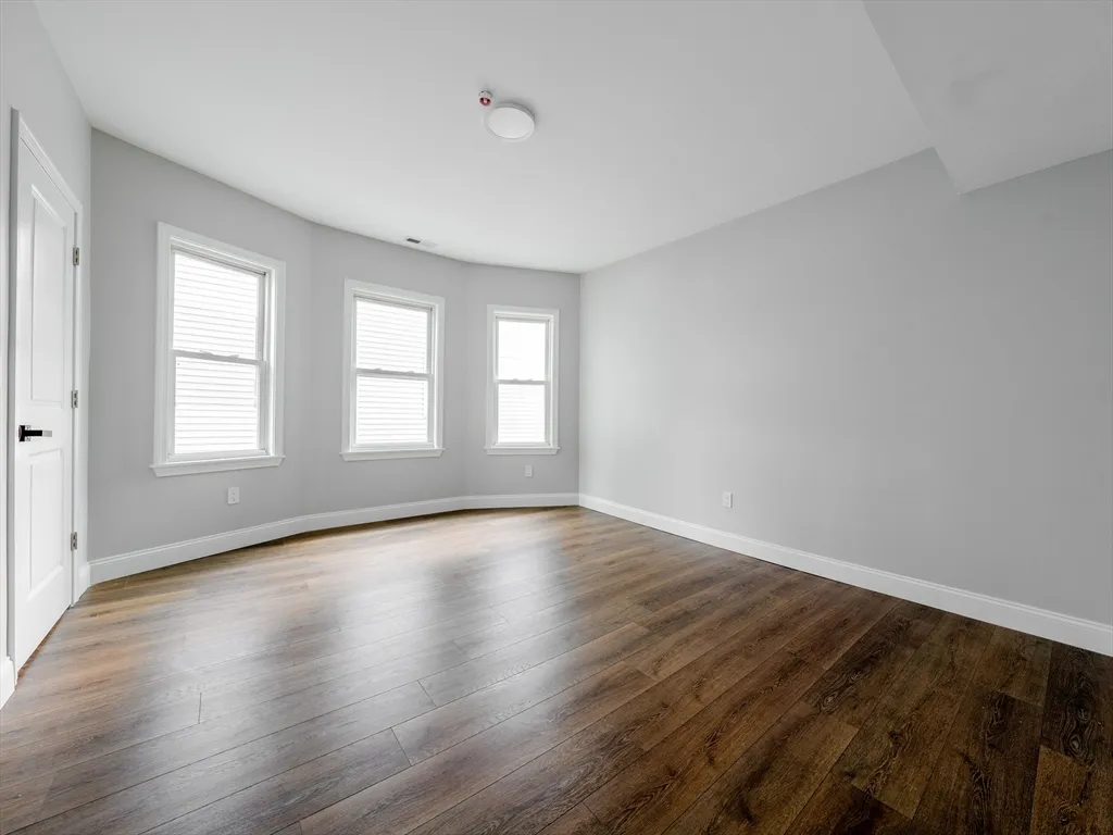 22 Madison Ave, North Cambridge