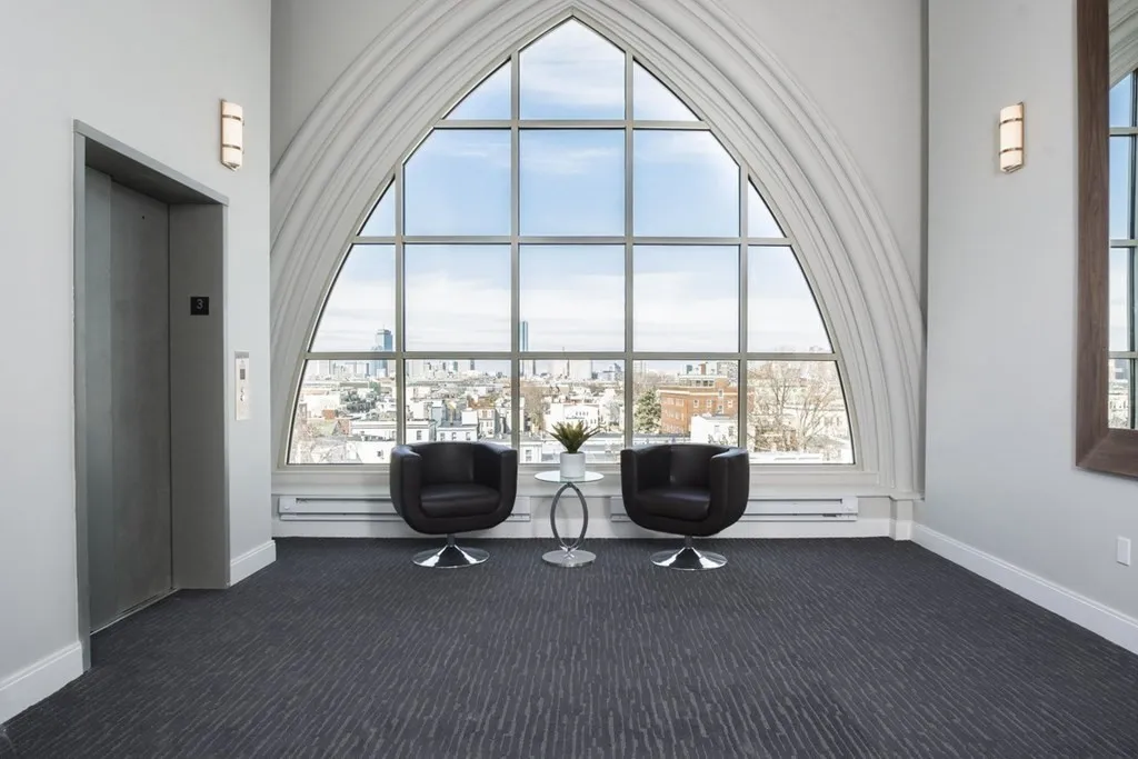 225 Dorchester St, South Boston