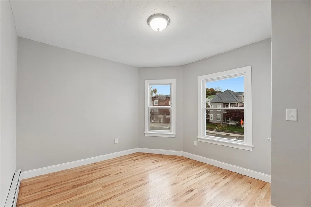 92 Hamilton St, Worcester