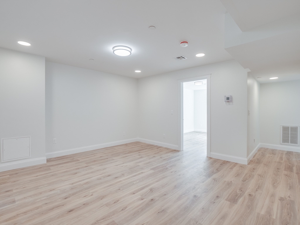 14 William St, Worcester