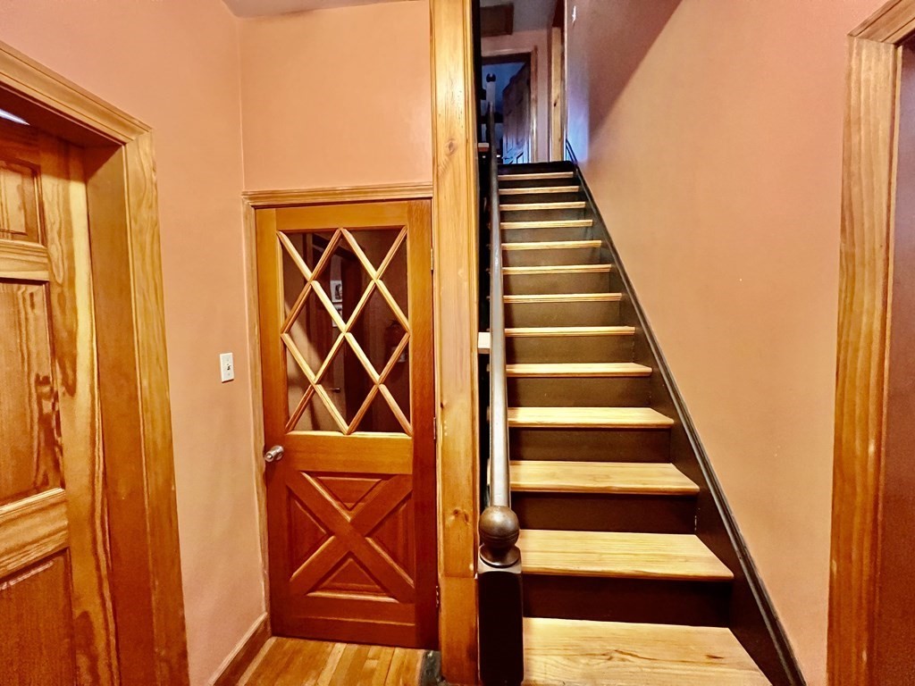 4 bed, 2 bath apartment for rent at 4 Cottage Ct Unit 2, Roxbury — photo 14 of 22