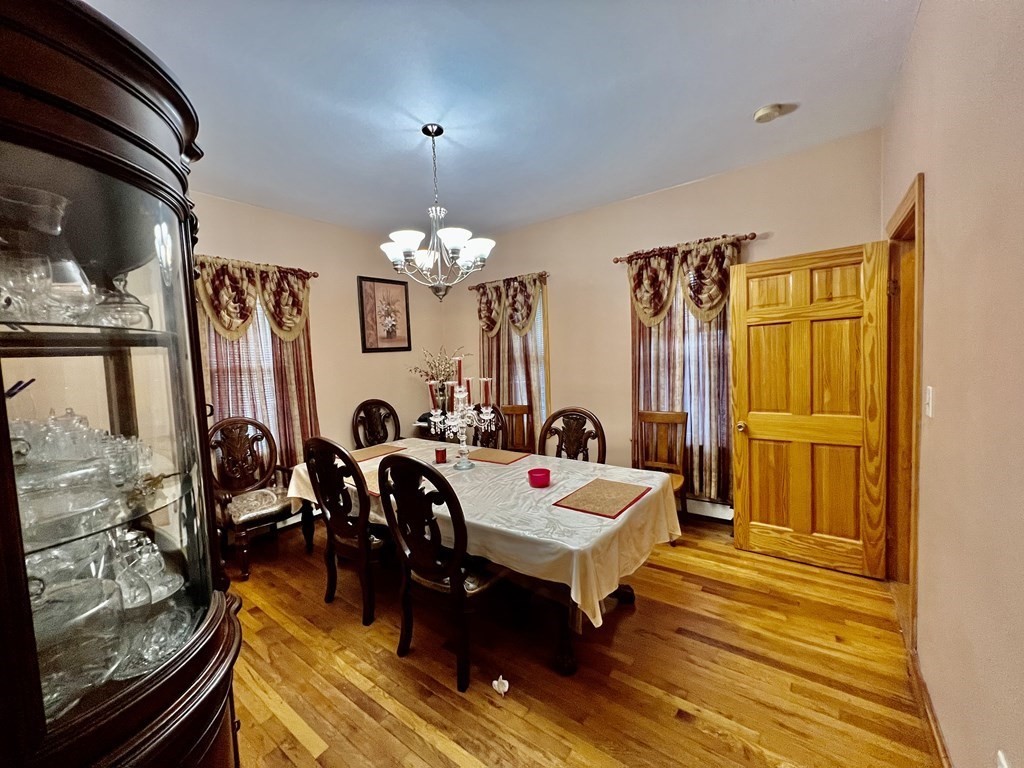 4 bed, 2 bath apartment for rent at 4 Cottage Ct Unit 2, Roxbury — photo 12 of 22