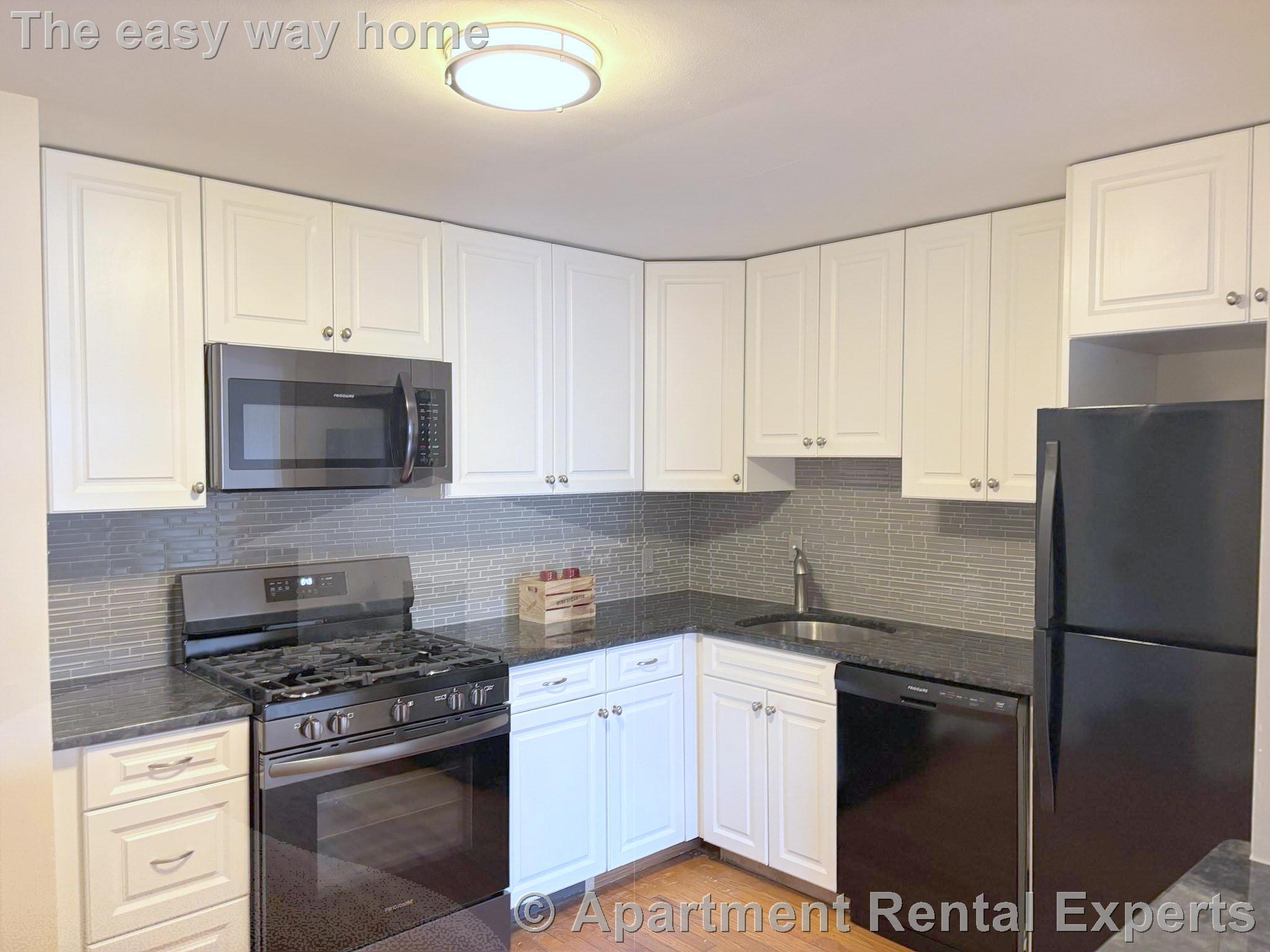 215 Massachusetts Ave, Arlington Center