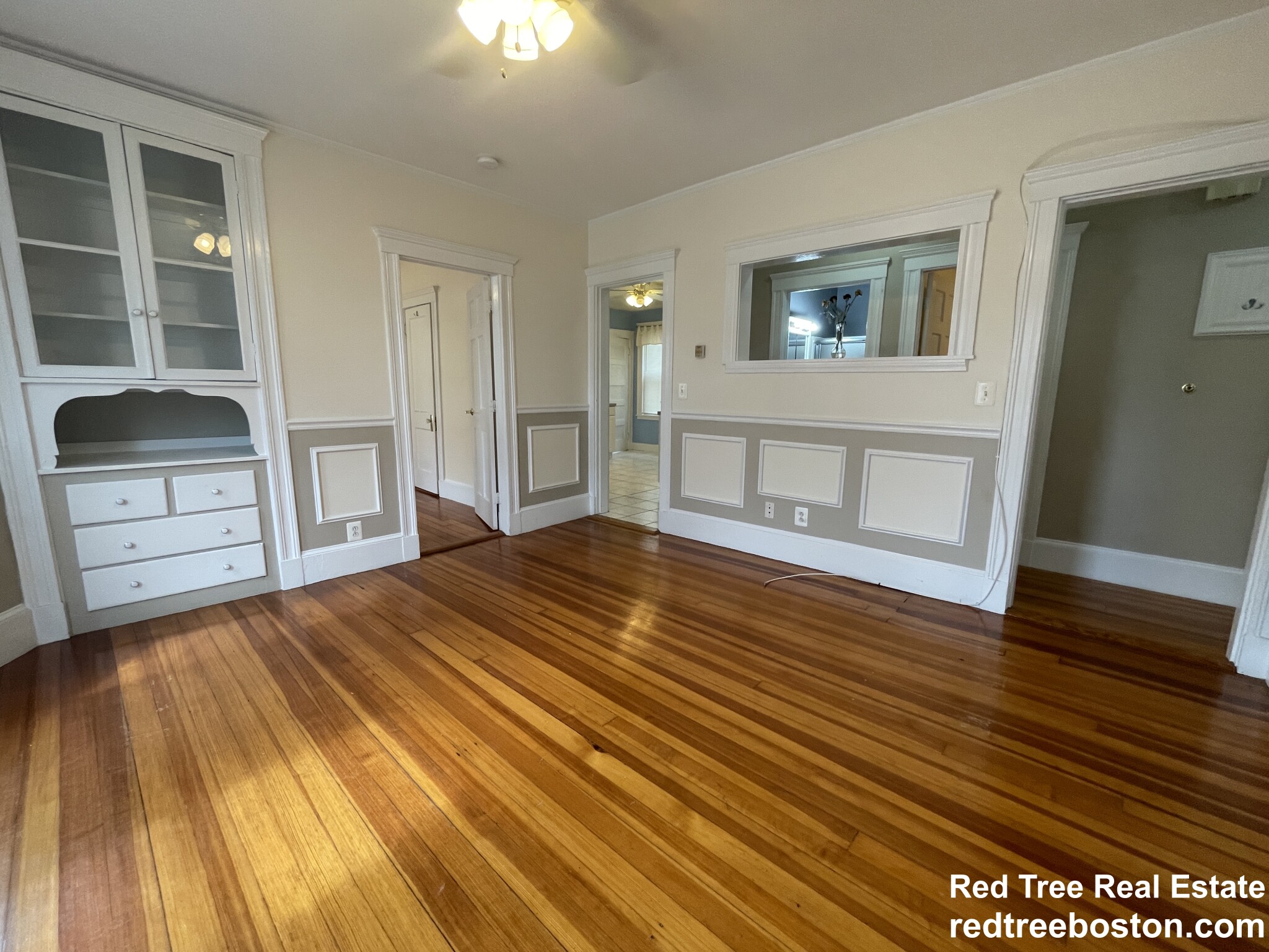 18 Bigelow St, Oak Square