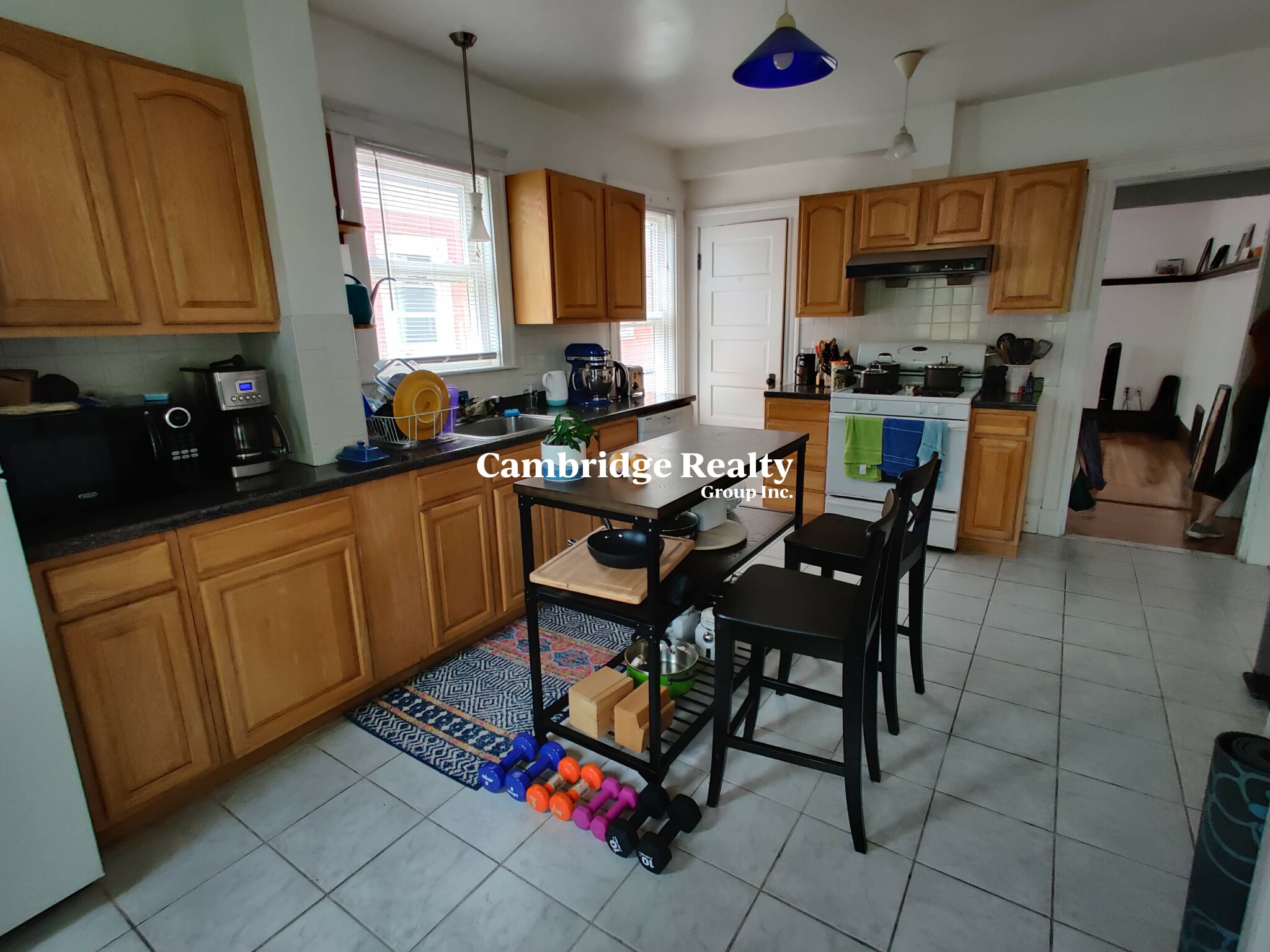 28 Washburn Ave, North Cambridge