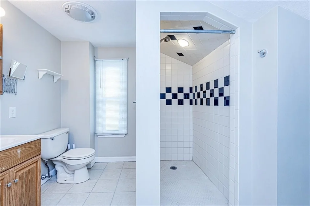 9 Lapham St, Medford