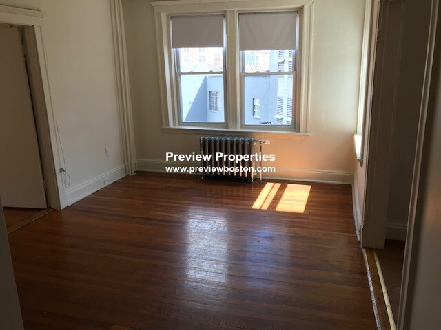 1163 Boylston St, Fenway