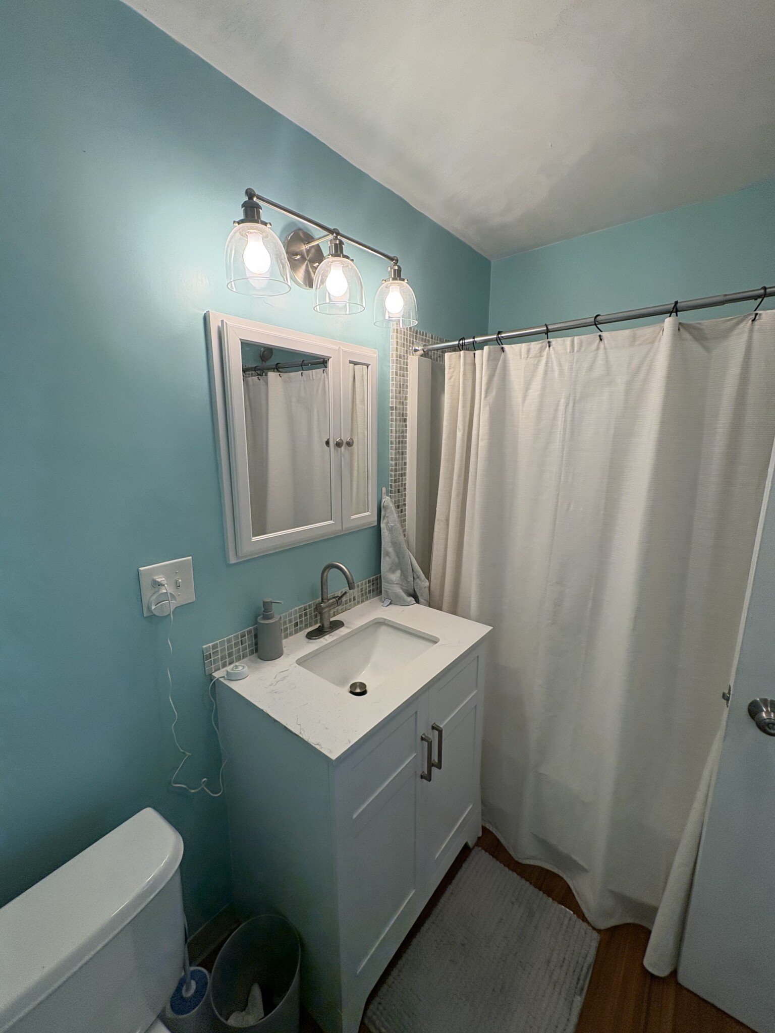 100 Summit Ave, Winthrop