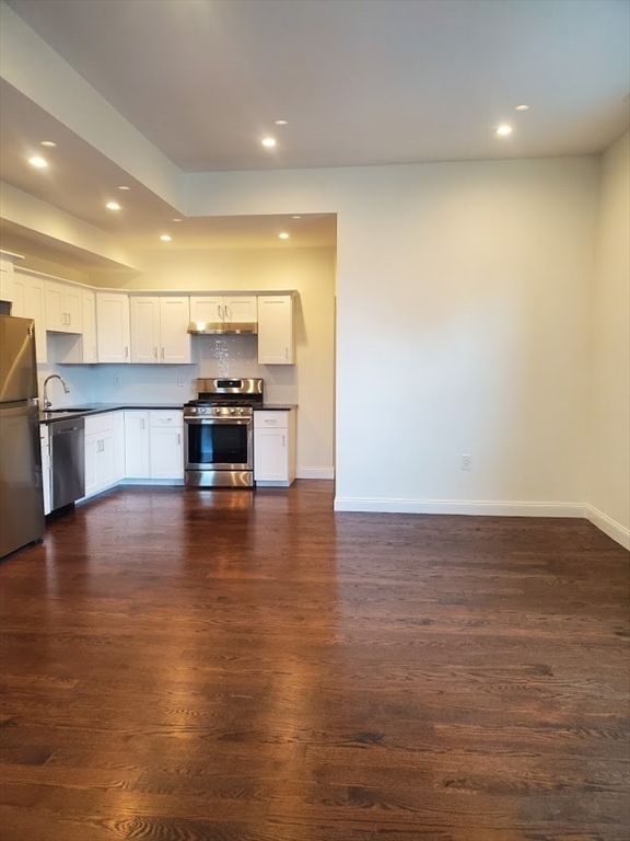 118 Dorchester St, South Boston