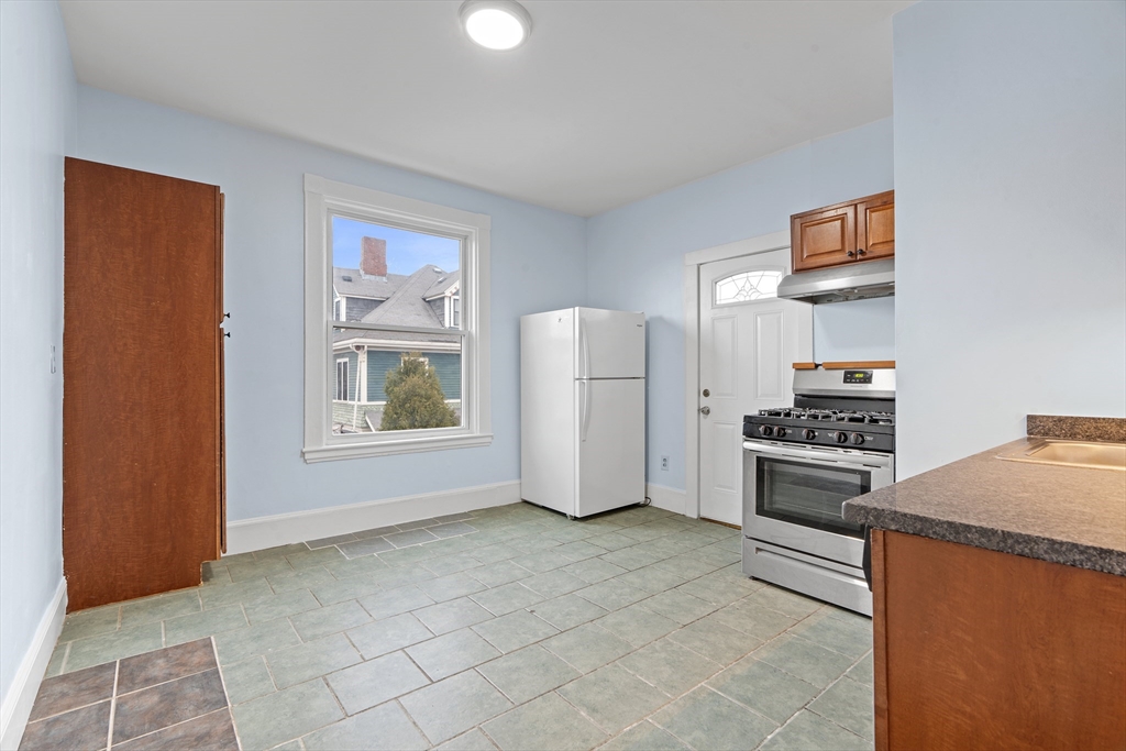 630 Centre St, Jamaica Plain