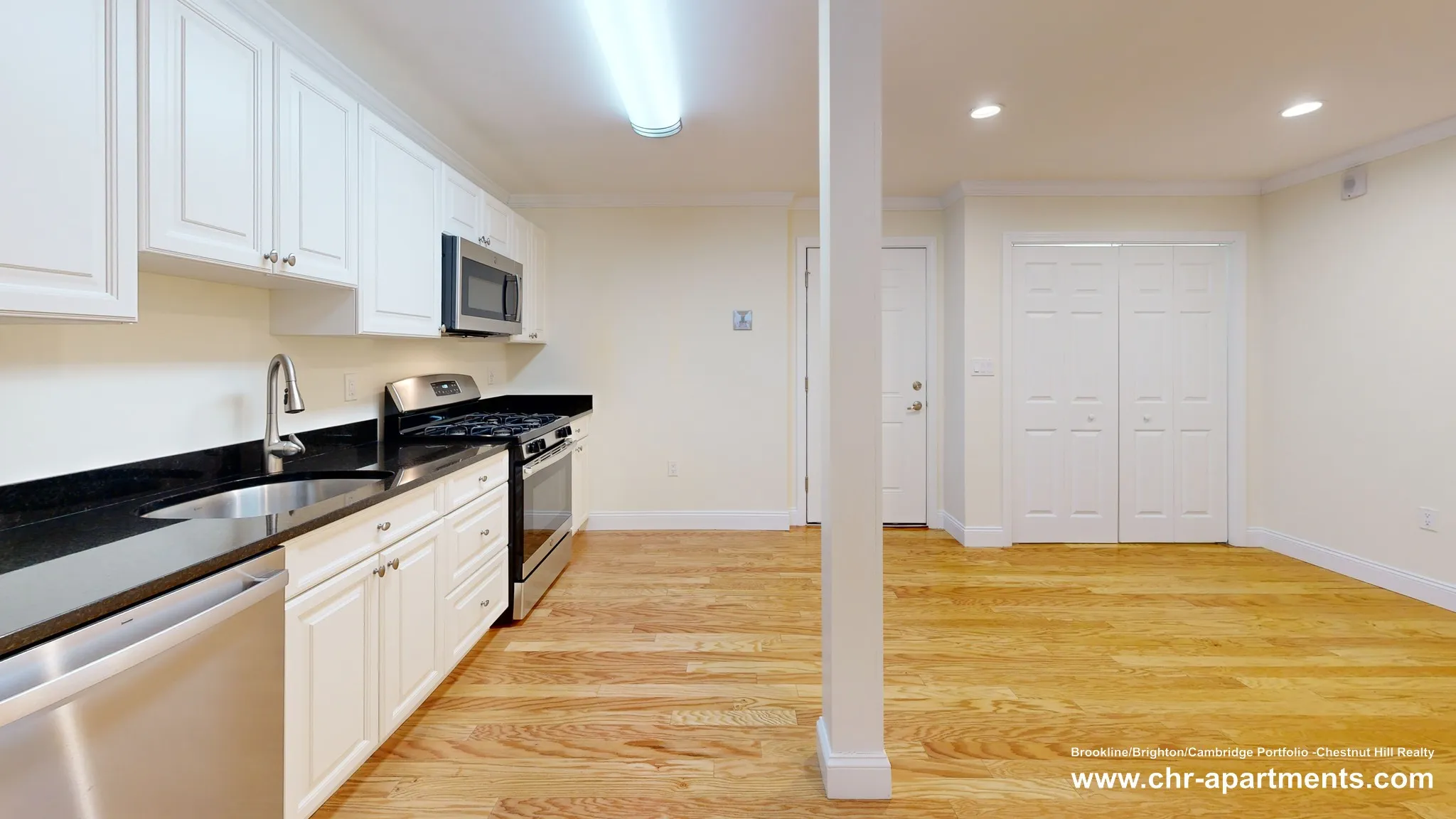 18 Chauncy St, Neighborhood Nine