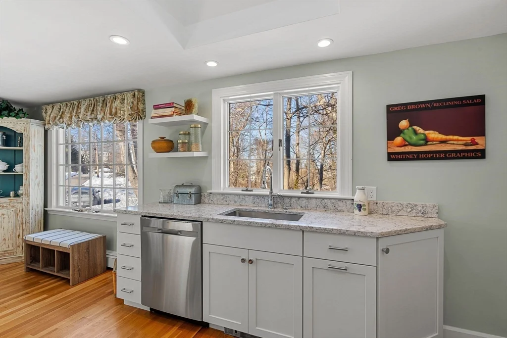 9 Brimblecomb, Marblehead