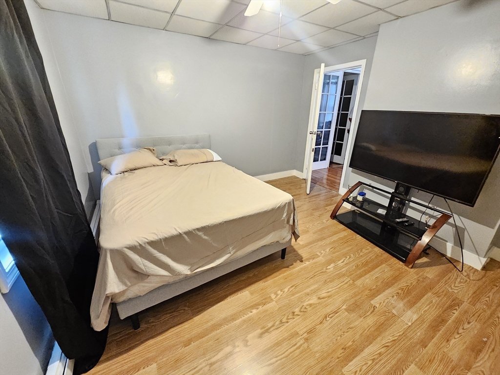 28 Cedar St, Taunton