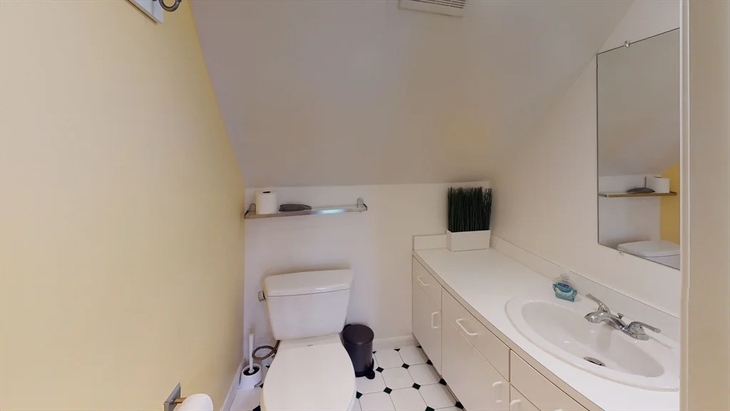 205 Richdale Ave, Neighborhood Nine