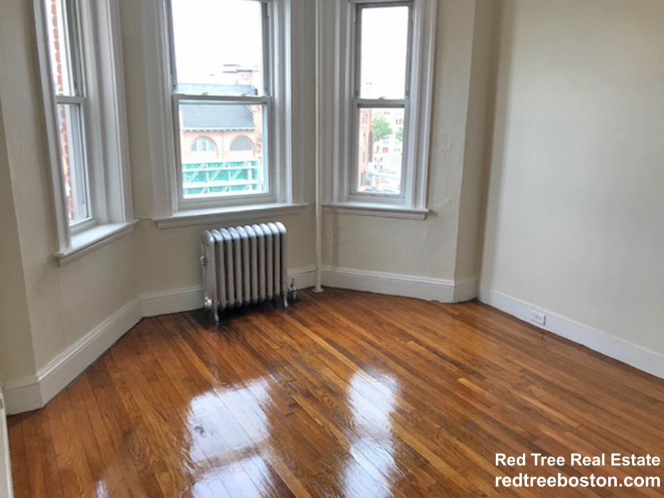 1175 Boylston St, Fenway