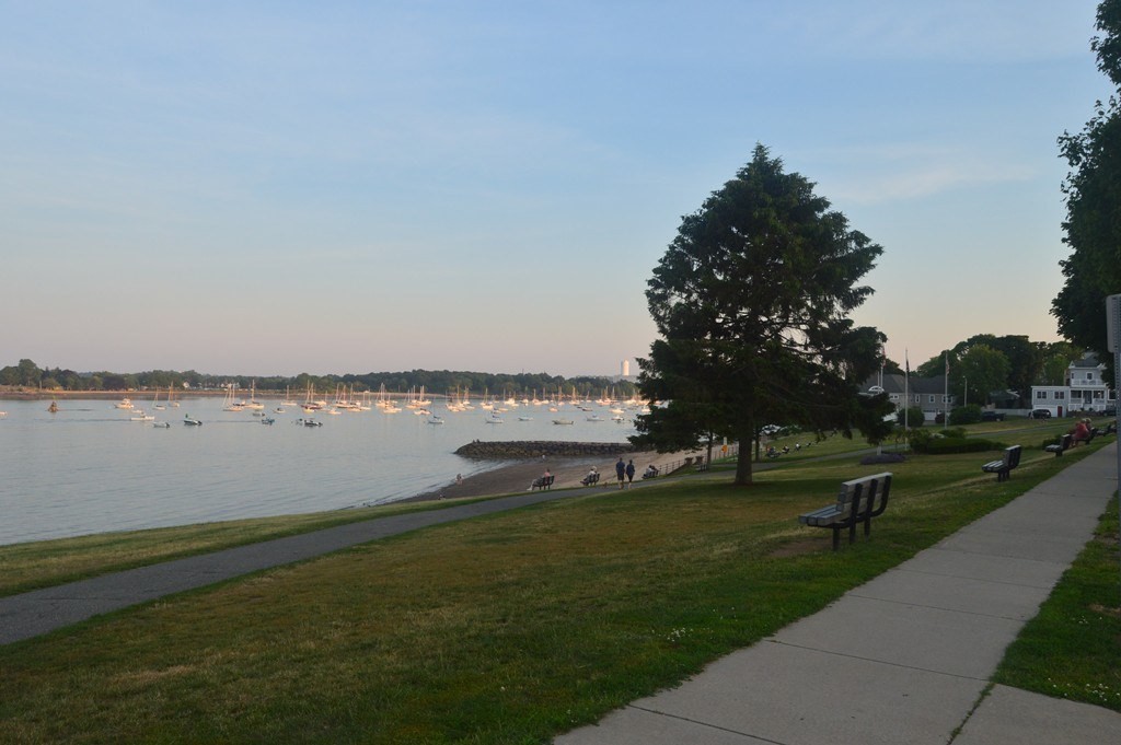 15 Pleasant St, Beverly